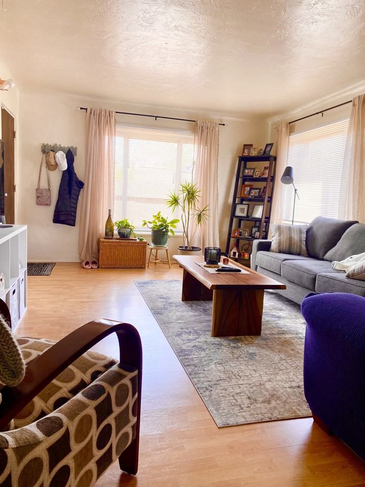 2248 Matthew Ave Nw #H - Photo 3 of 19