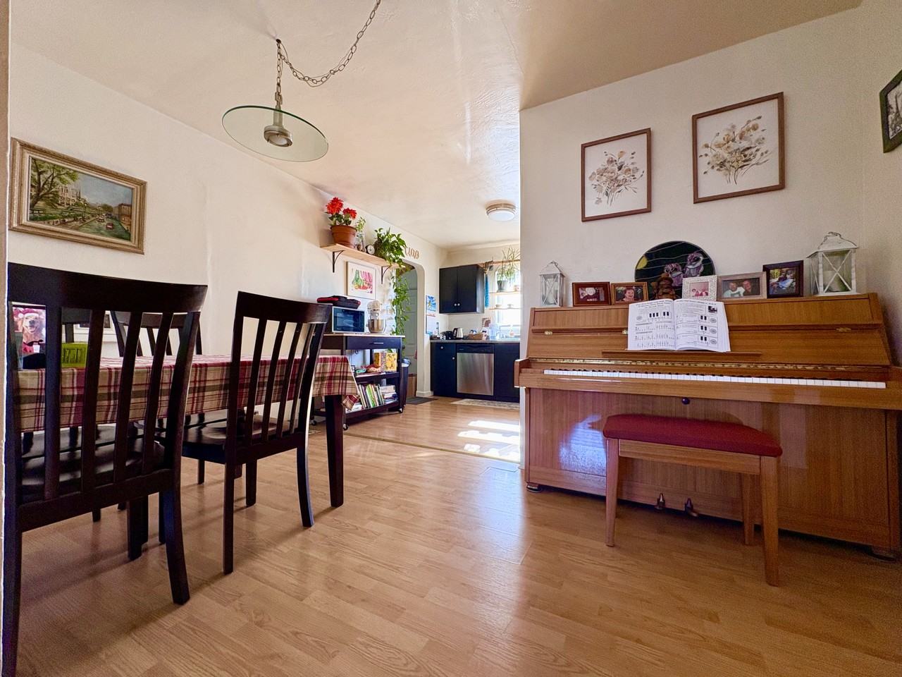 2248 Matthew Ave Nw #H - Photo 4 of 19