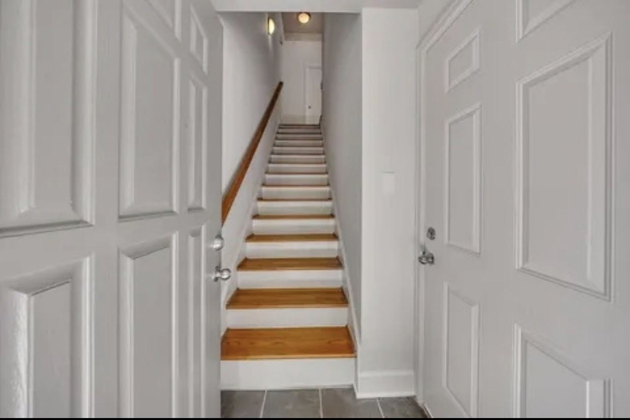 1390 Dutch Valley Pl Ne - Photo 7 of 50