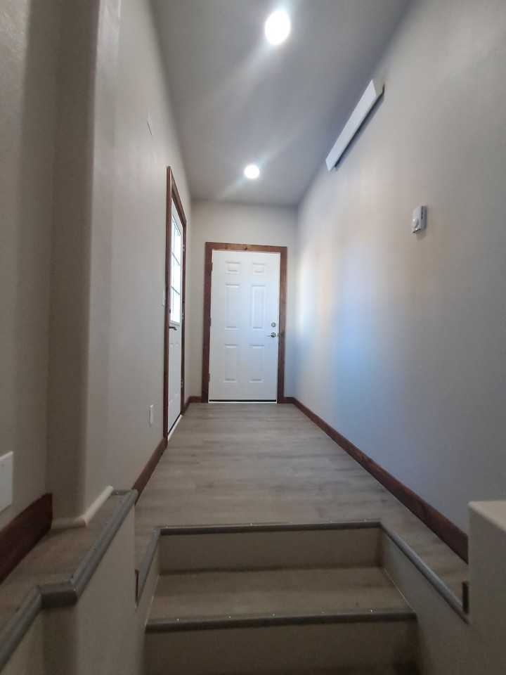 1745 W 17th St #B - Photo 2 of 13