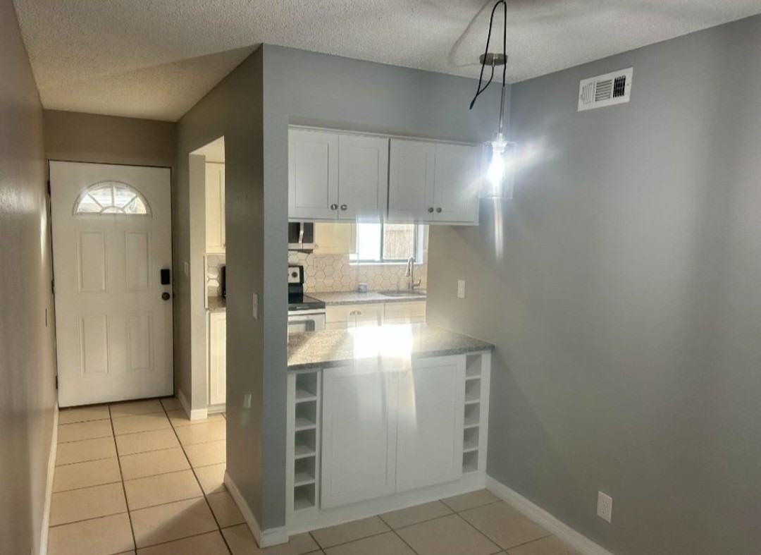 8626 Cattail Dr - Photo 5 of 20