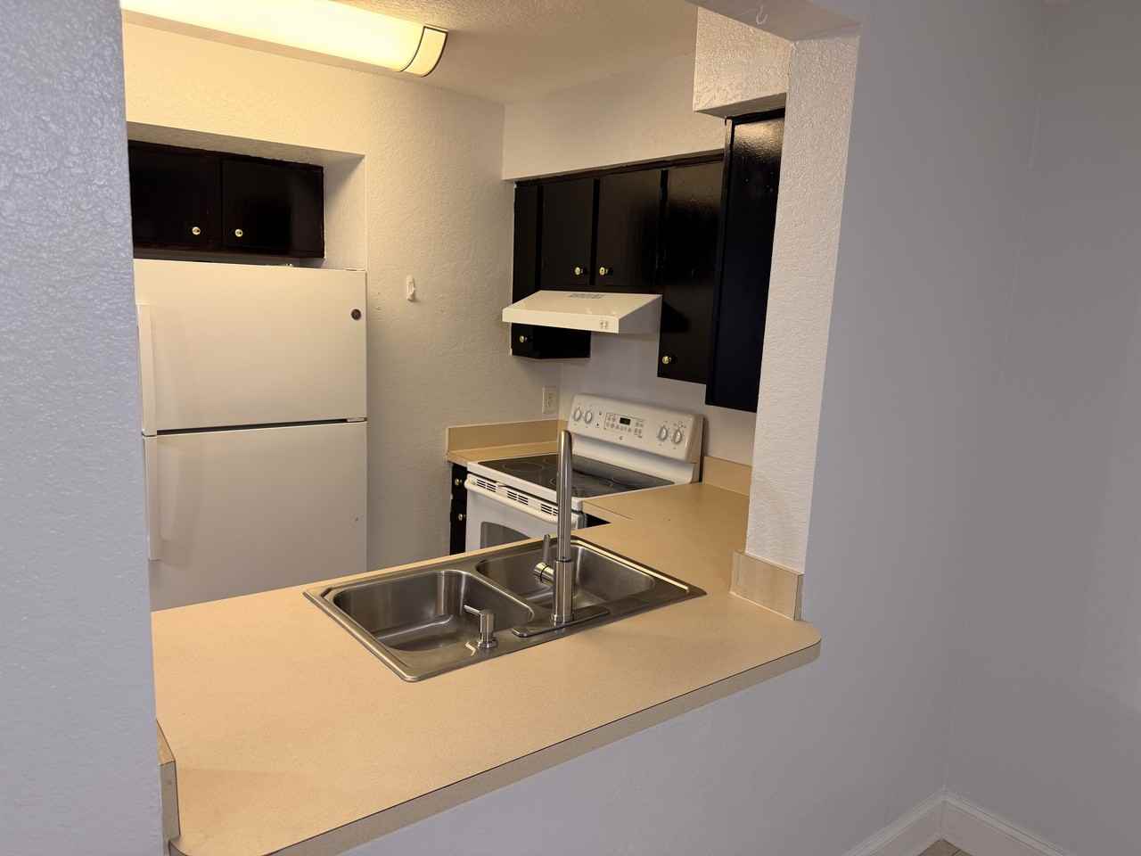 3904 Brigadoon Cir #1 - Photo 4 of 14