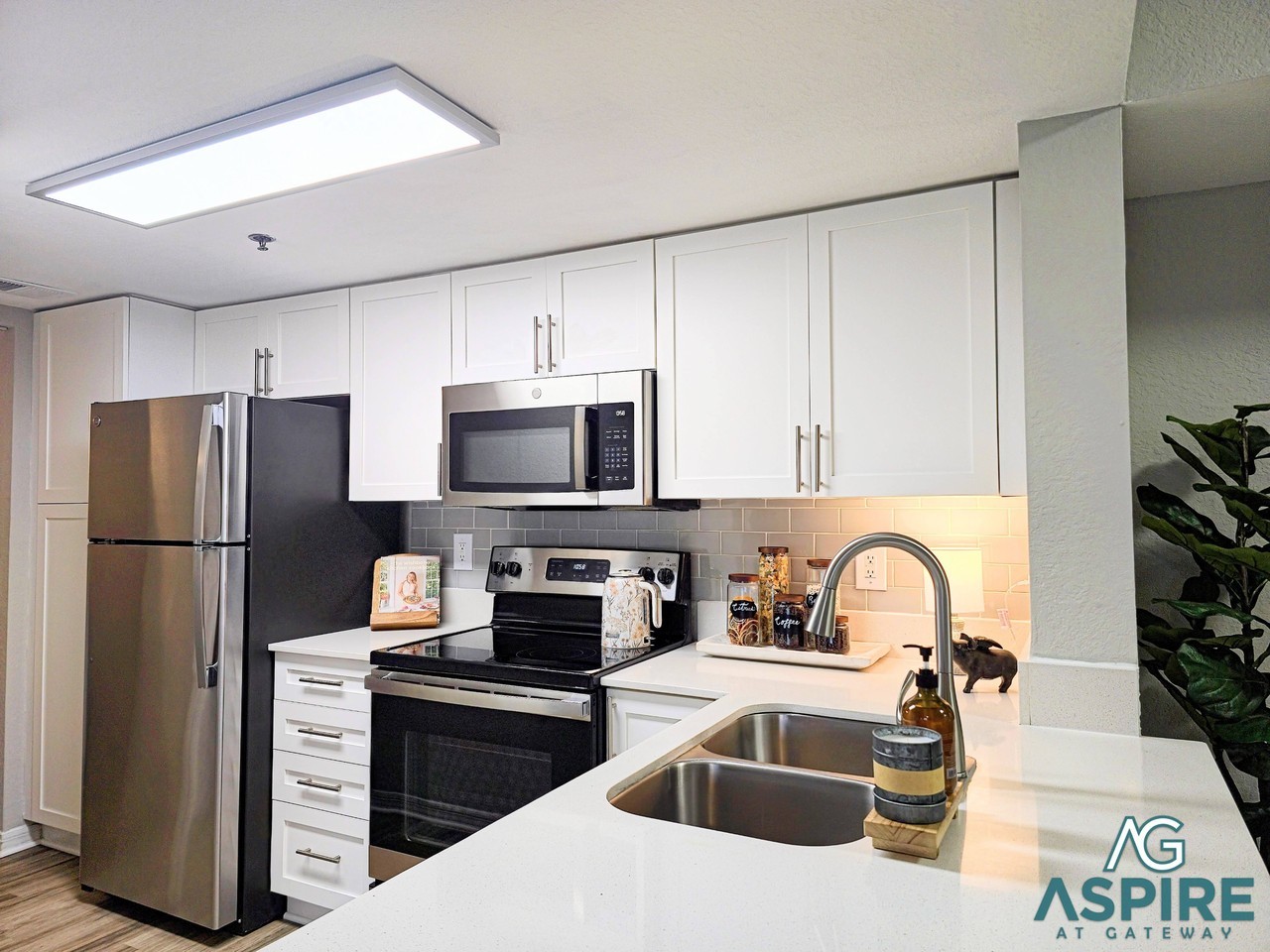 Aspire at Gateway - Photo 6 of 50