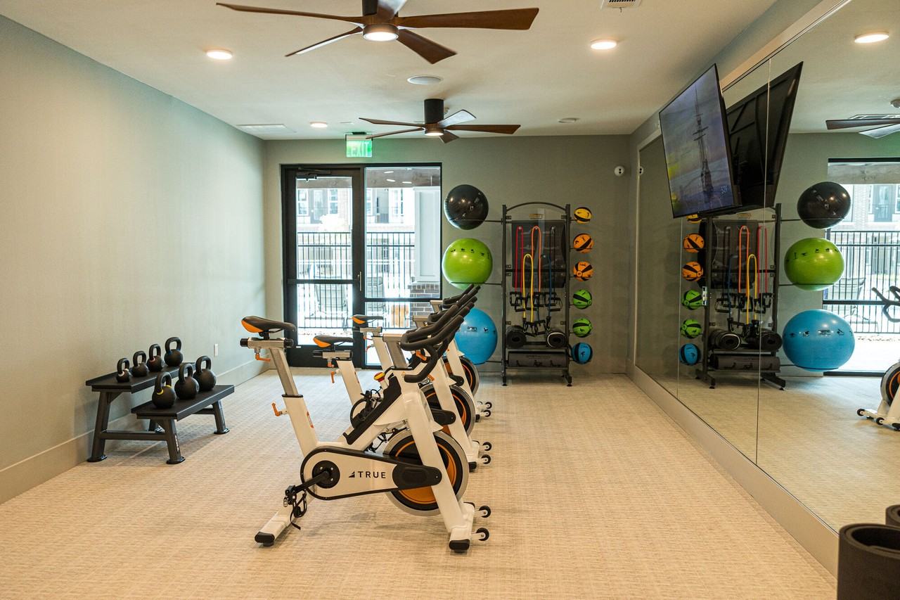 Aspire at Sherman - Photo 3 of 30