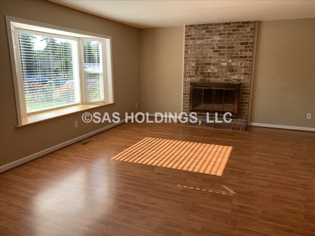 11200 Sw 83rd Ave #NA - Photo 2 of 19