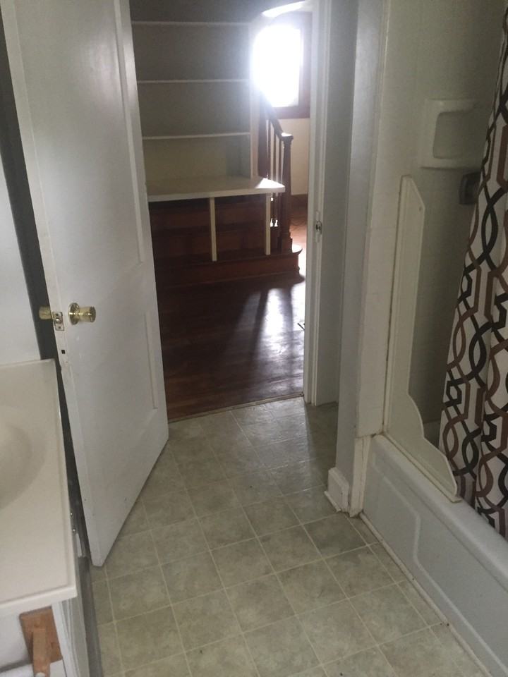 494 Richland Ave #A - Photo 7 of 8