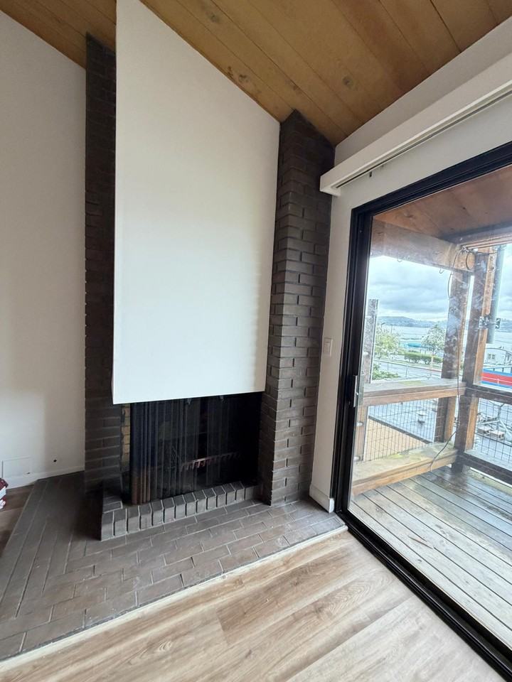 330 Johnson - Photo 3 of 14