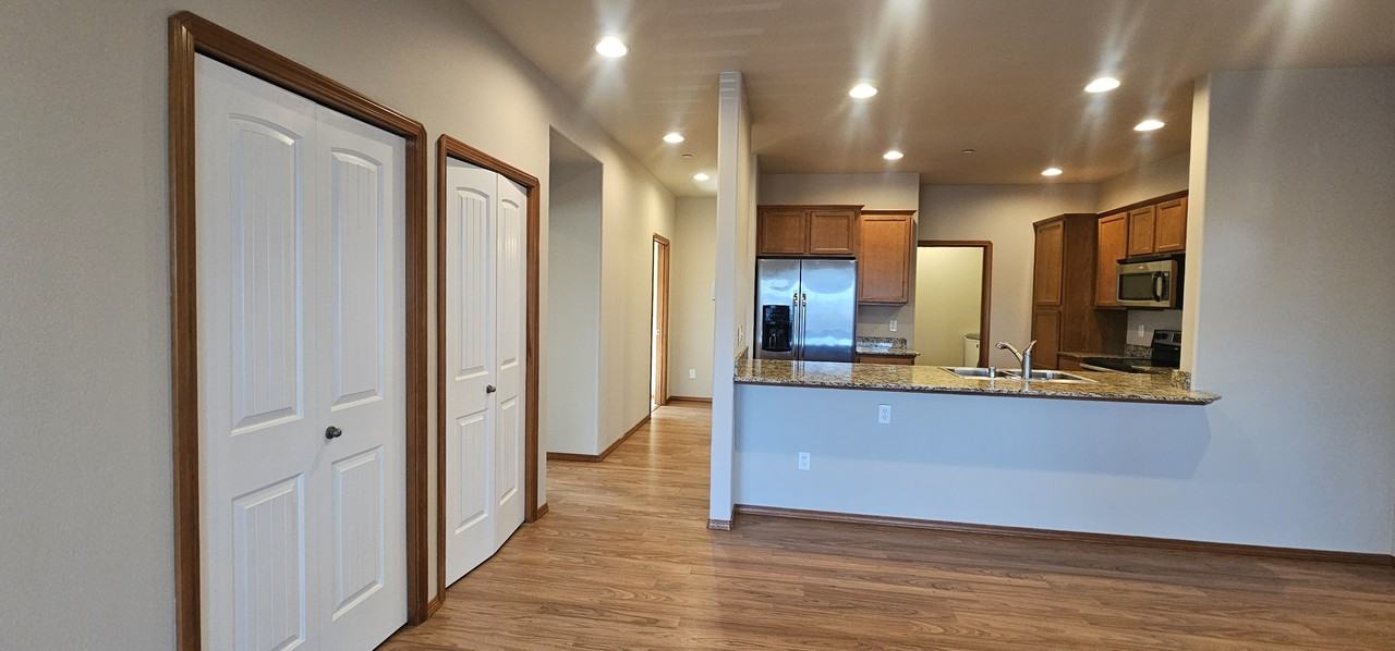 B3706-B - Photo 4 of 21