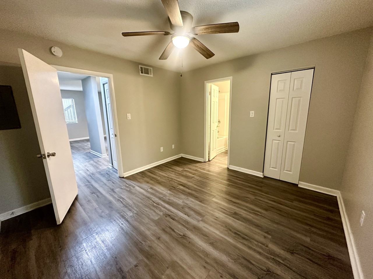 200 W Adair St - Photo 6 of 24