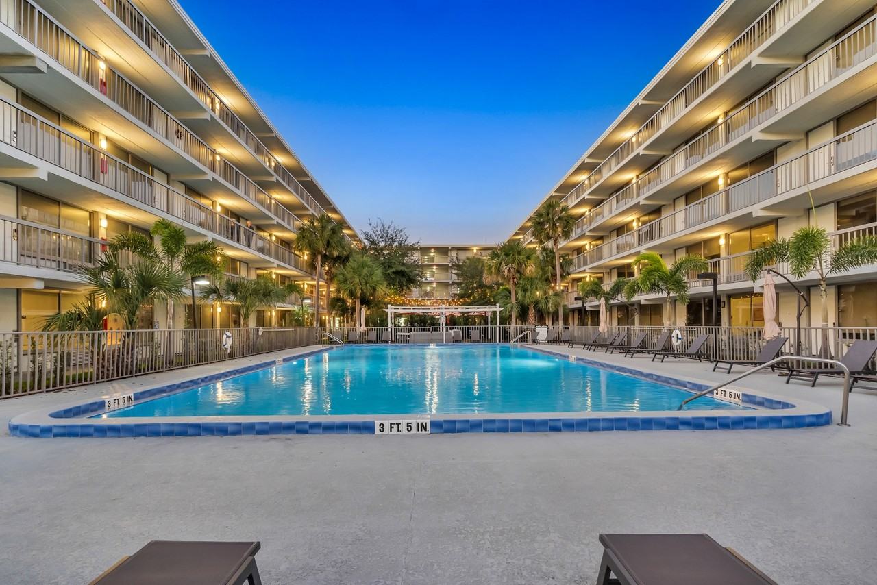 The Irlo: East - Photo 5 of 20