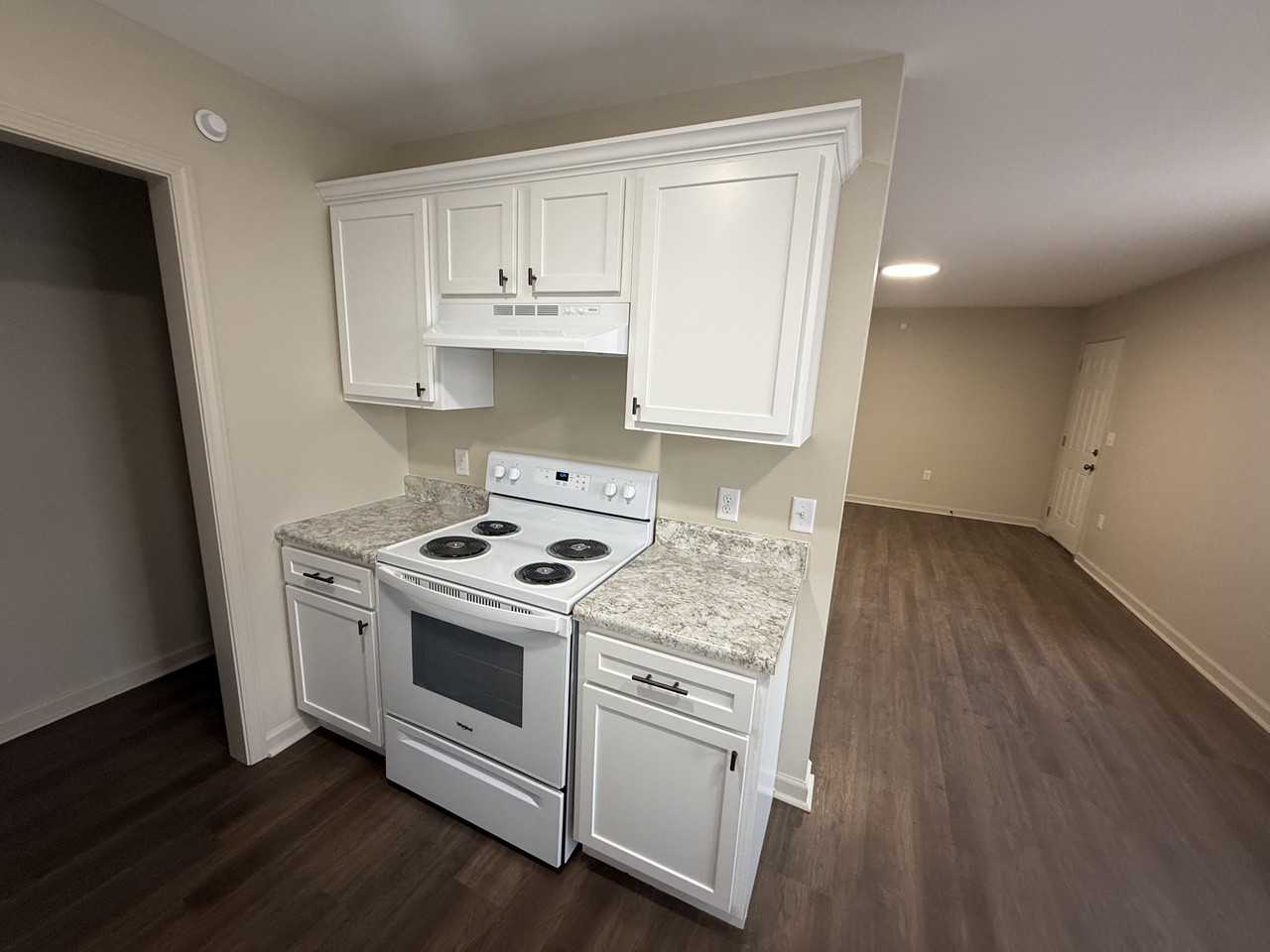 Meadowview - Photo 5 of 18