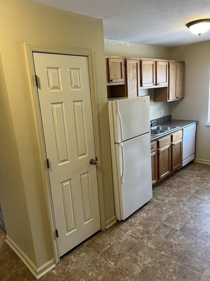 Lively Branch - Photo 6 of 10