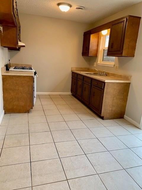 1509 Rolling Oaks Dr - Photo 5 of 14