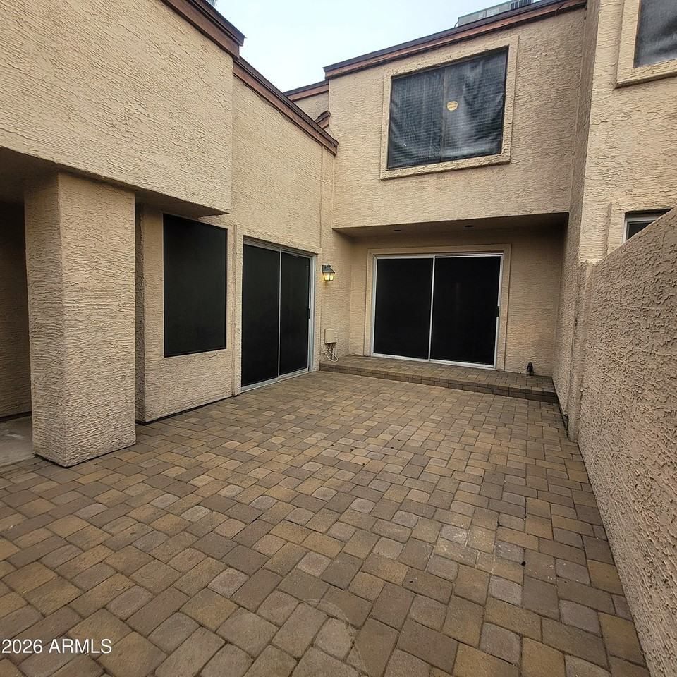 3302 E Aire Libre Ave Unit 101 #101 - Photo 2 of 17