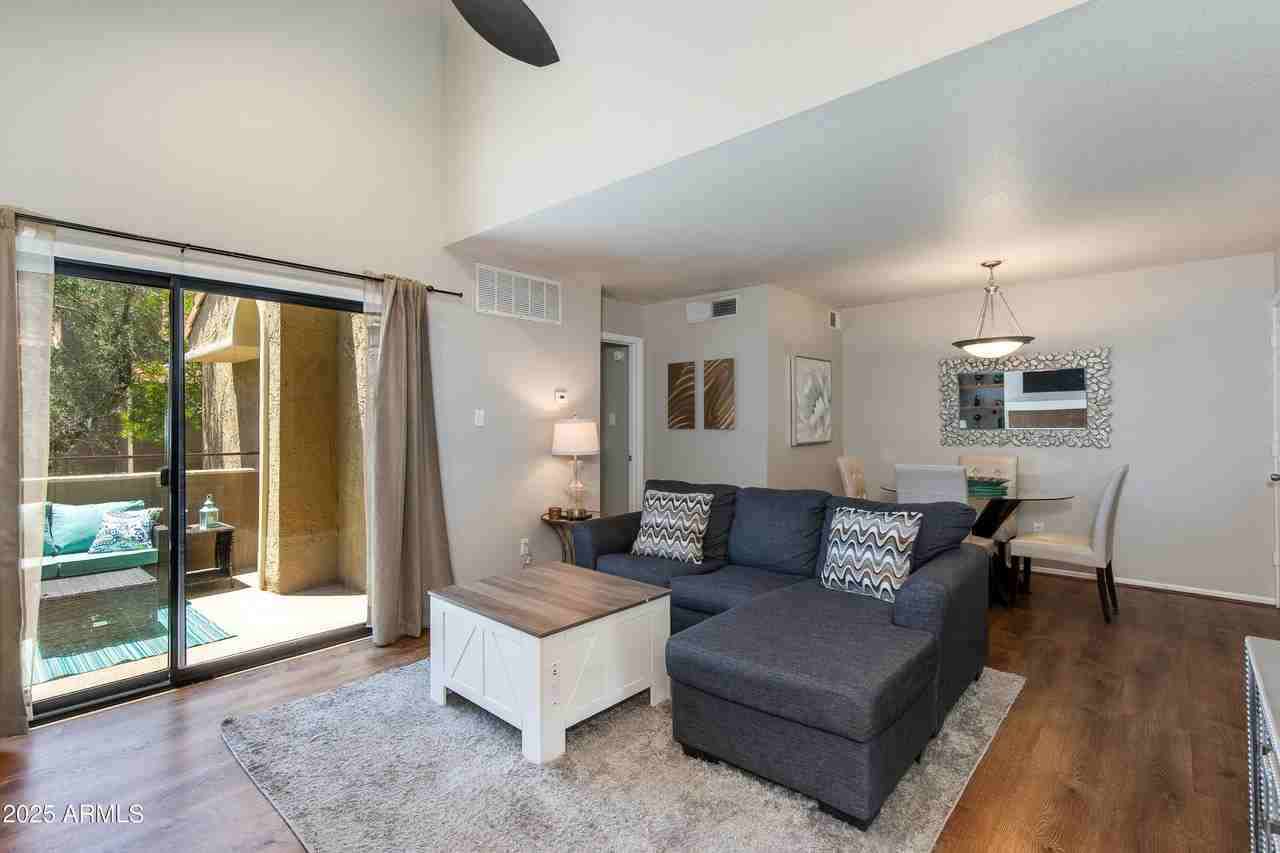 5122 E Shea Blvd Unit 2068 #2068 - Photo 7 of 48