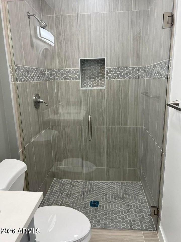 10 E Mountain View Rd - Photo 7 of 13