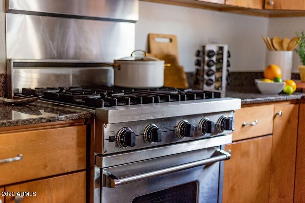 1148 E Glenn Dr - Photo 7 of 49