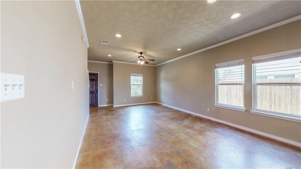 3414 Cullen Trl - Photo 4 of 32