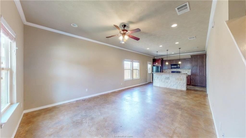 3414 Cullen Trl - Photo 5 of 32