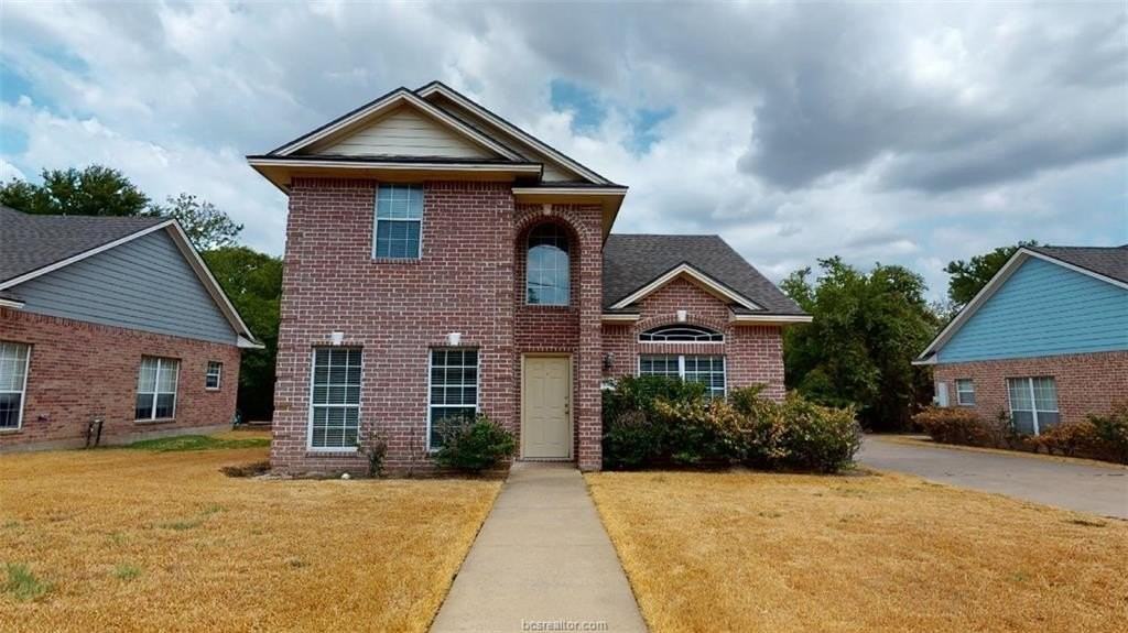 1621 Park Pl - Photo 2 of 30