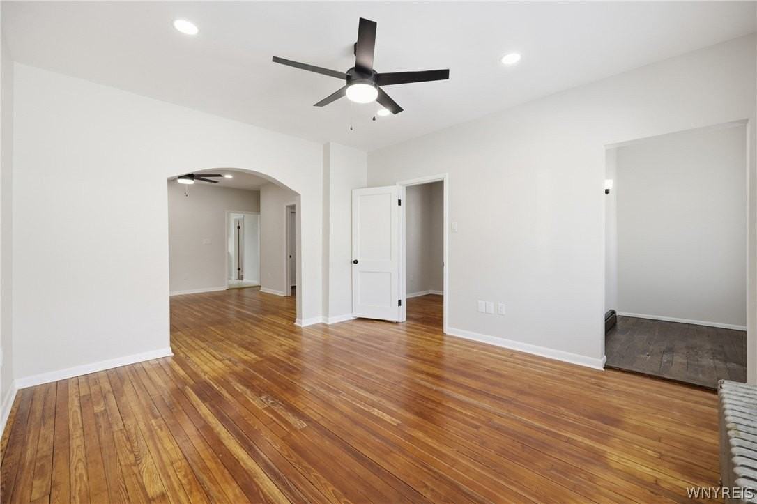 36 Krakow St - Photo 3 of 19