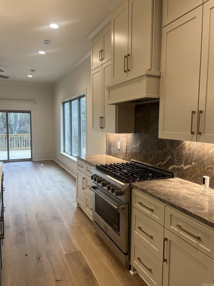 2 Chelle Cv - Photo 2 of 19