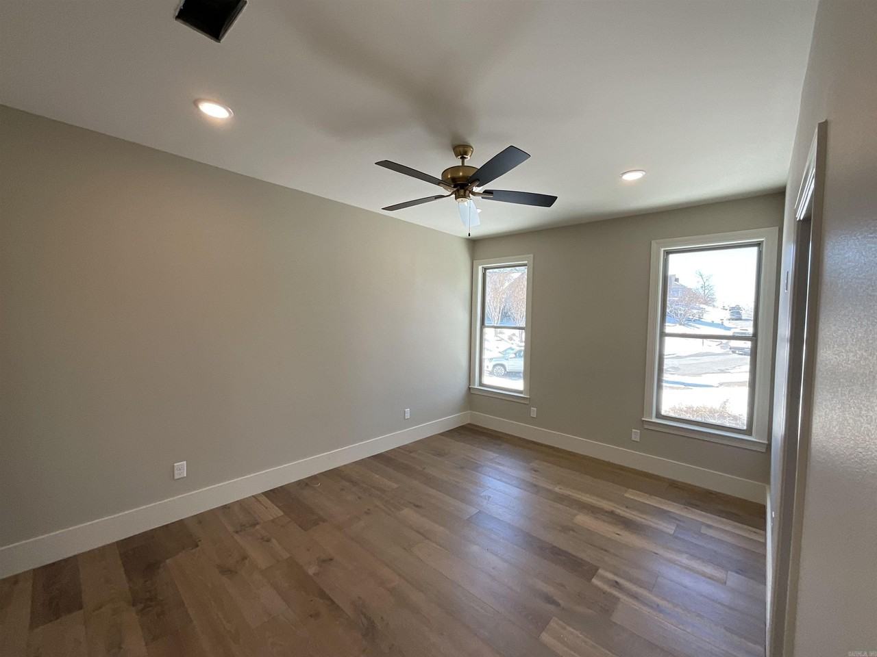 2 Chelle Cv - Photo 7 of 19