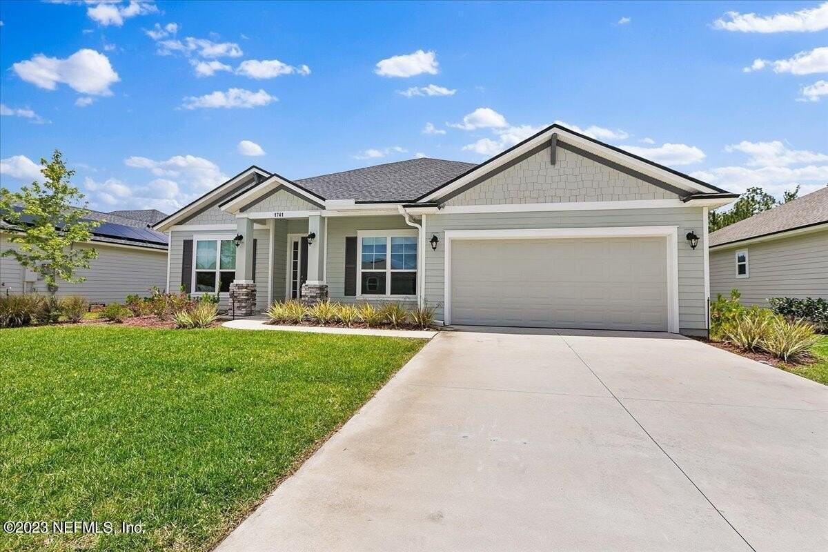 1741 Sandy Creek Pkwy - Photo 2 of 25