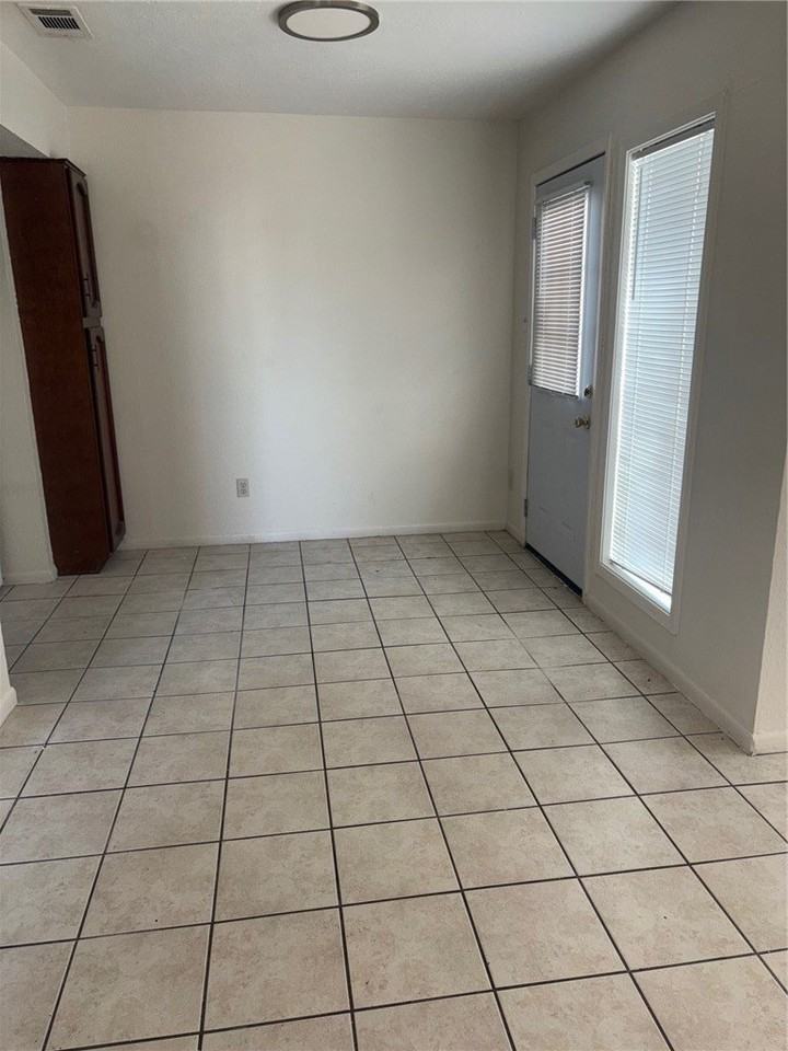 6513 Long Meadow Dr - Photo 3 of 16