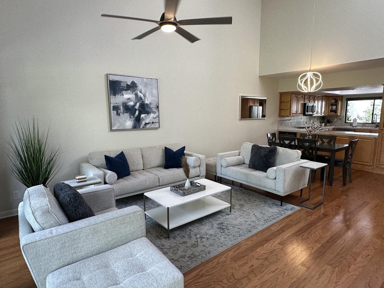 166 Wimbledon Ct - Photo 3 of 50