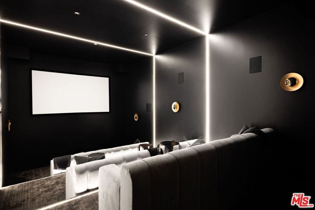 1121 Tower Rd - Photo 4 of 35