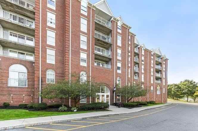 100 Boatswains Way, Unit UNIT#14997K - Photo 2 of 11