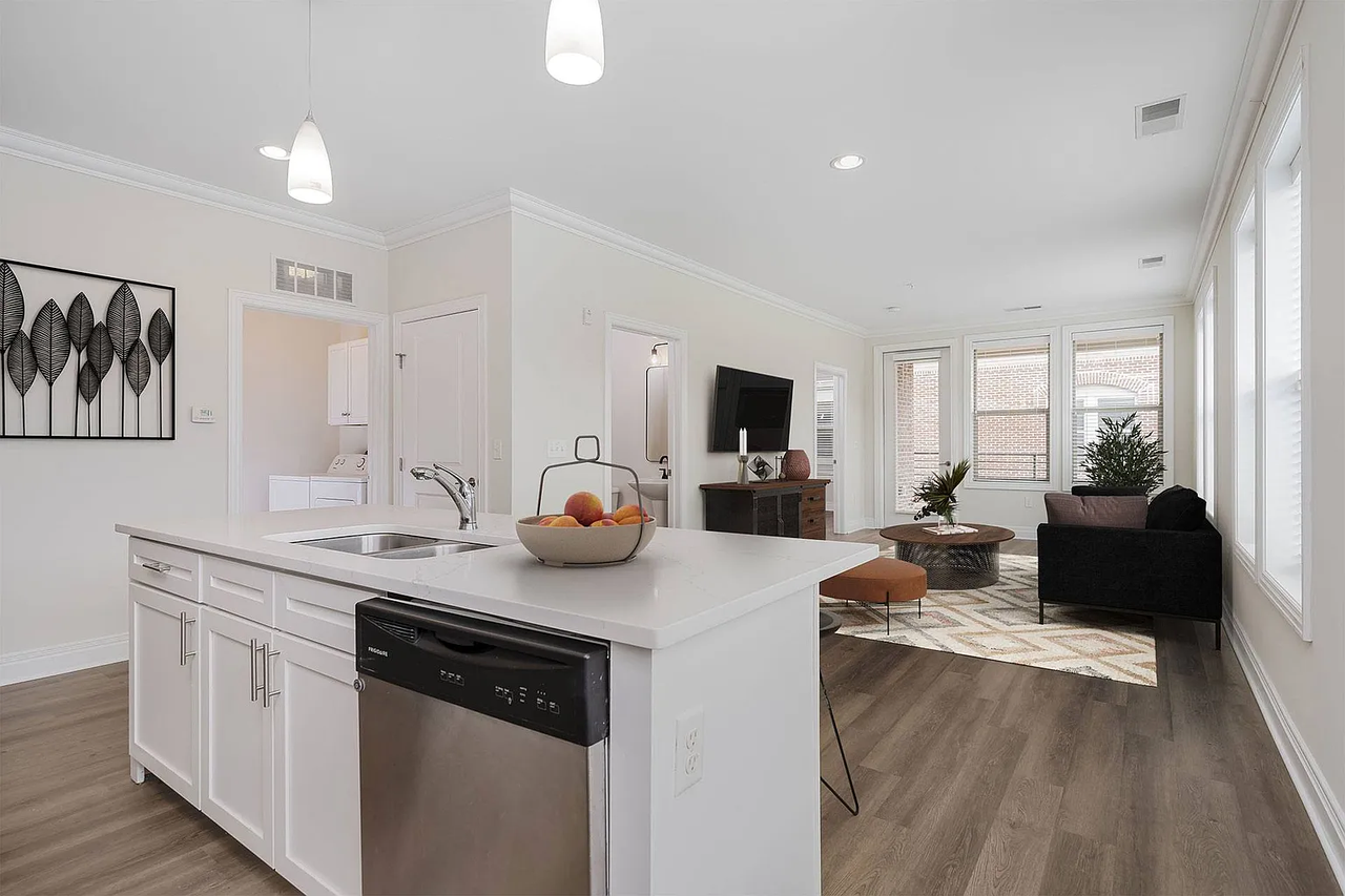 565 West 1st Avenue, Unit 220Y - Photo 2 of 15