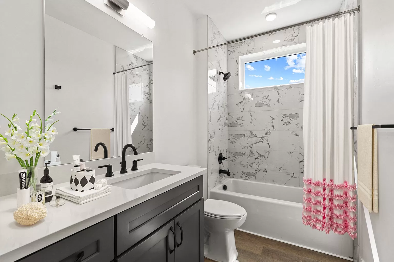 1775 South Pearl Street, Unit 232W - Photo 4 of 10