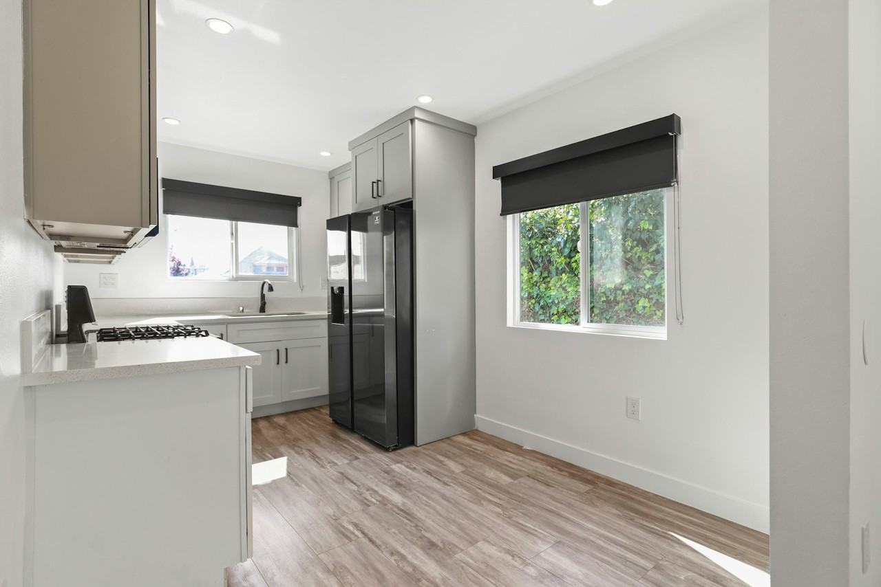 2511 Pennsylvania Avenue, Unit 1 - Photo 4 of 17