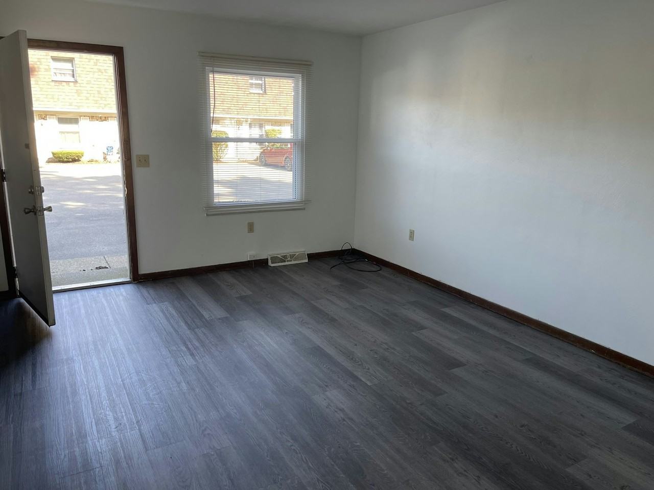 4163 West Ridge Road, Unit 3 - Photo 6 of 18