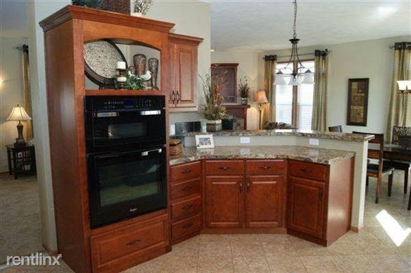 2907 133 Ave NW - Photo 2 of 9