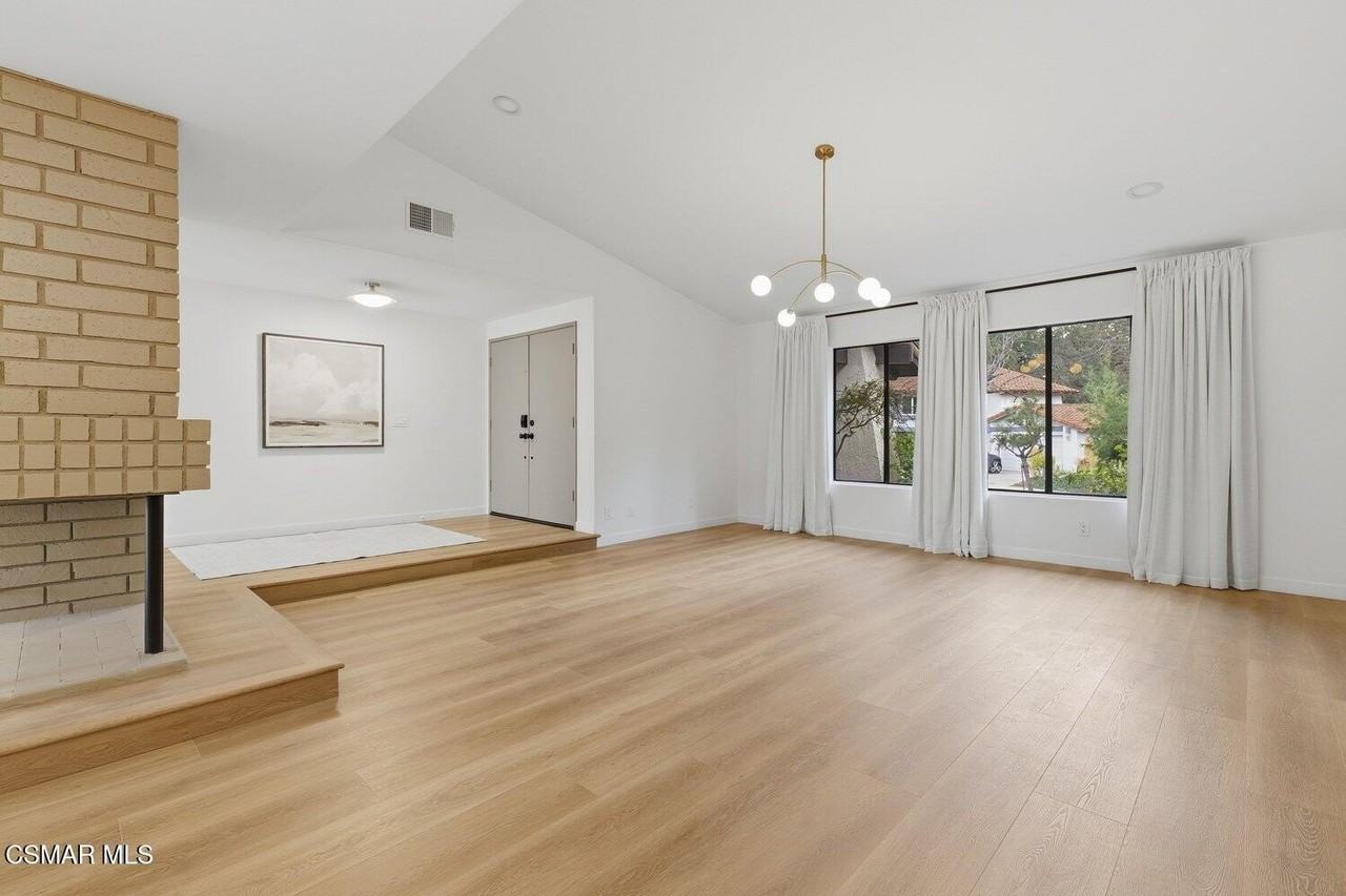 822 Rim Crest Dr - Photo 5 of 41