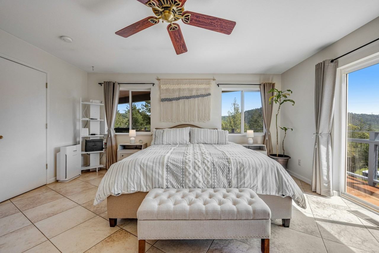 323 Bodmer Ln - Photo 5 of 50