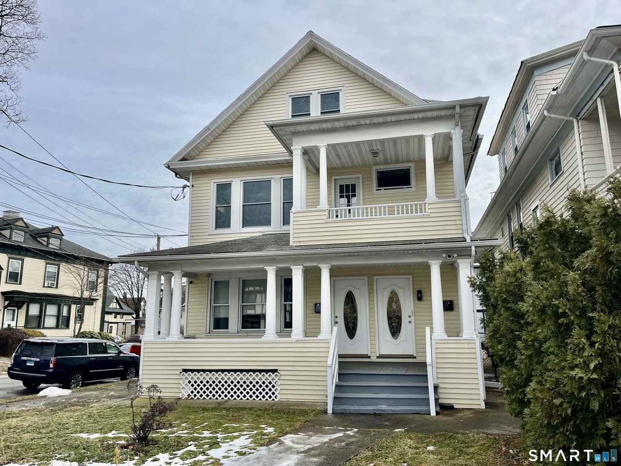 24492451 North Ave #1 - Photo 2 of 12