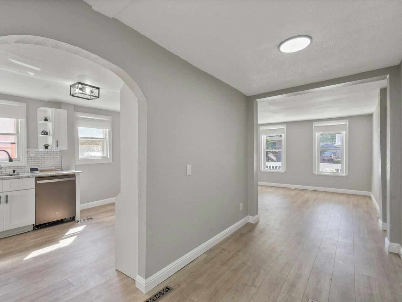 505 Harrison Street - Photo 4 of 20