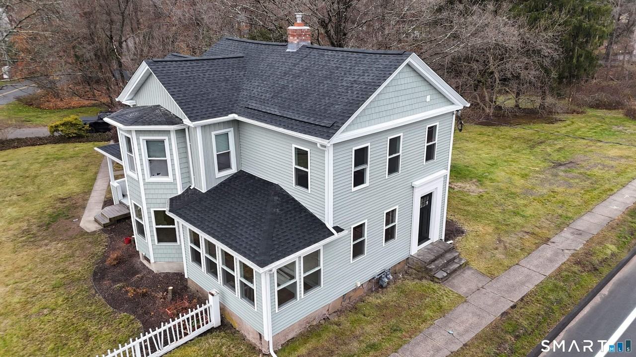 610 Ives Row - Photo 2 of 23