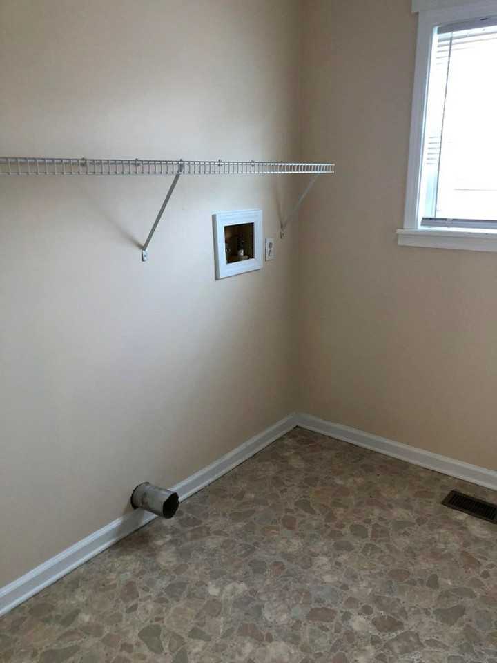 3922 Hodgesville Rd - Photo 7 of 22