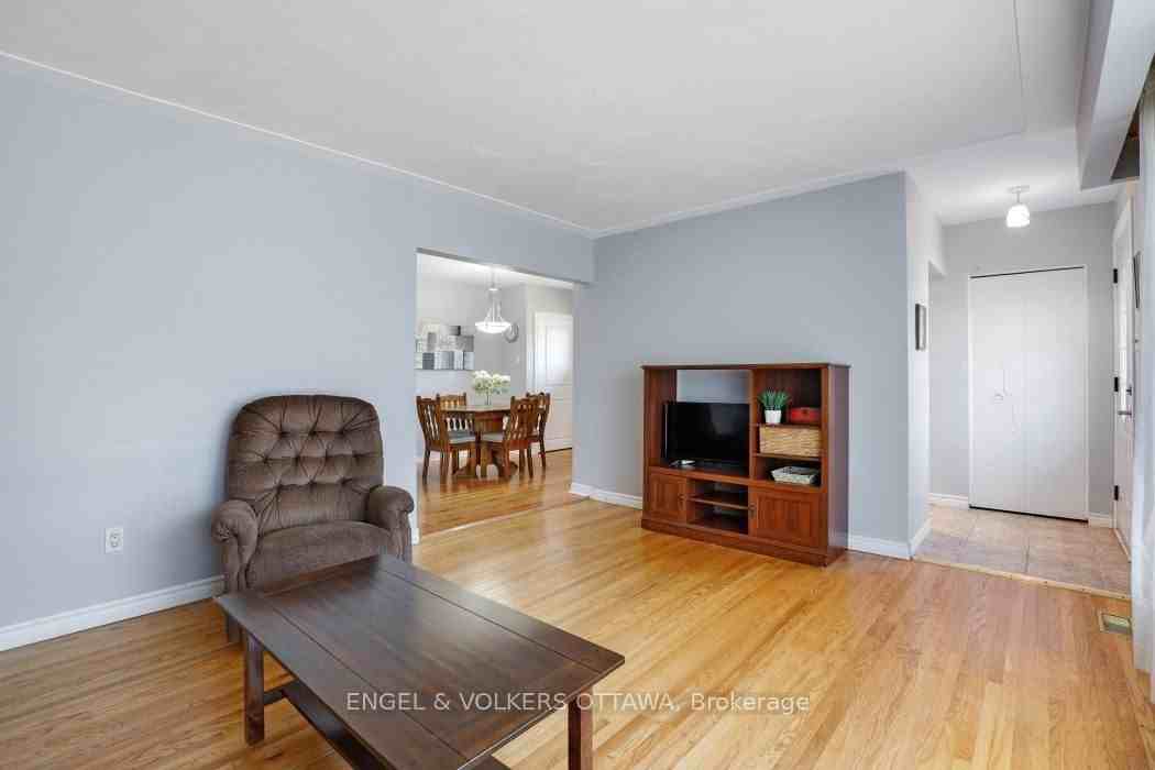 814 Pleasant Park Rd - Photo 5 of 14