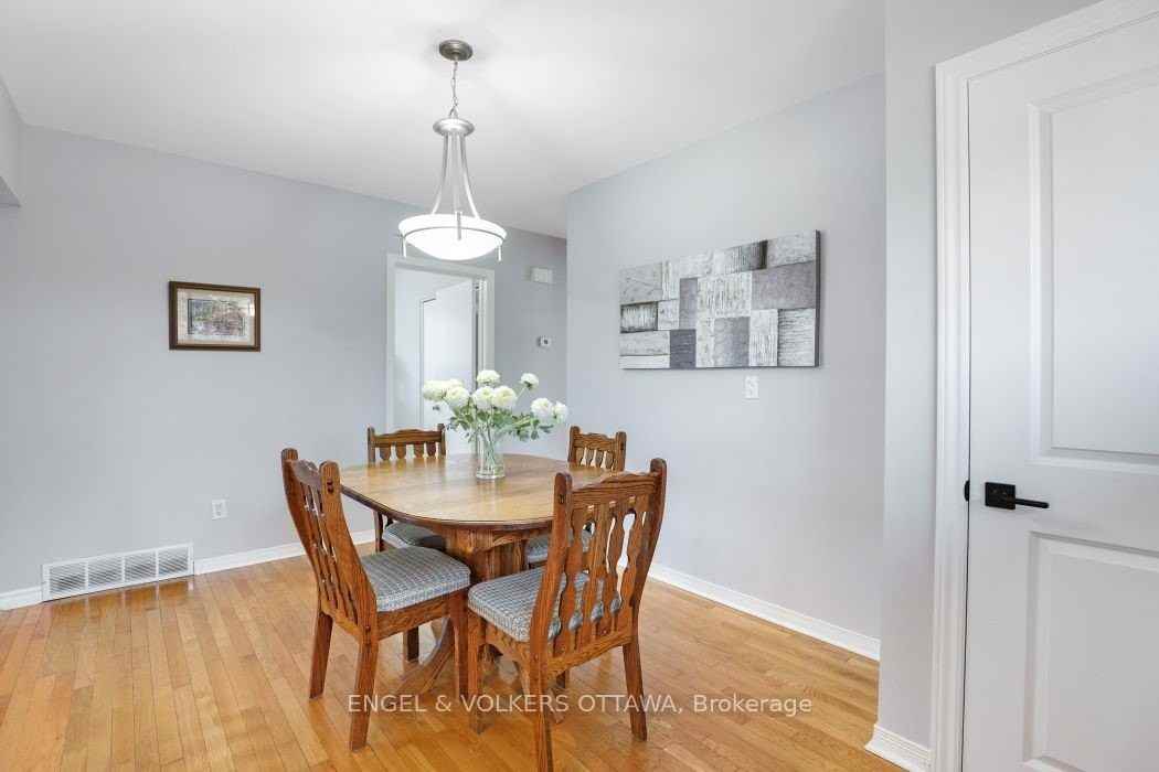 814 Pleasant Park Rd - Photo 6 of 14