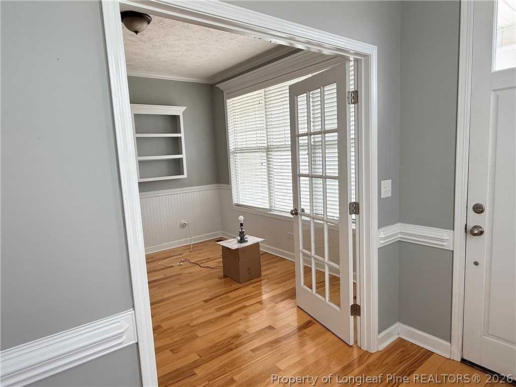 3917 Barnsdale Dr - Photo 5 of 31