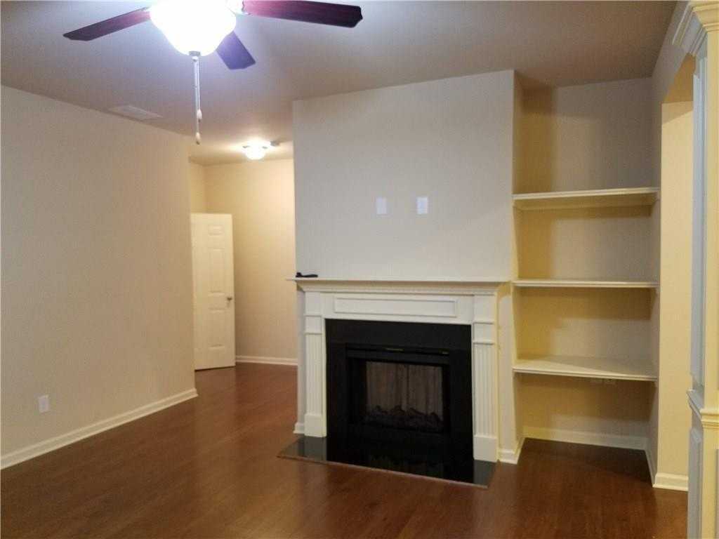 3514 Brockenhurst Dr - Photo 4 of 15