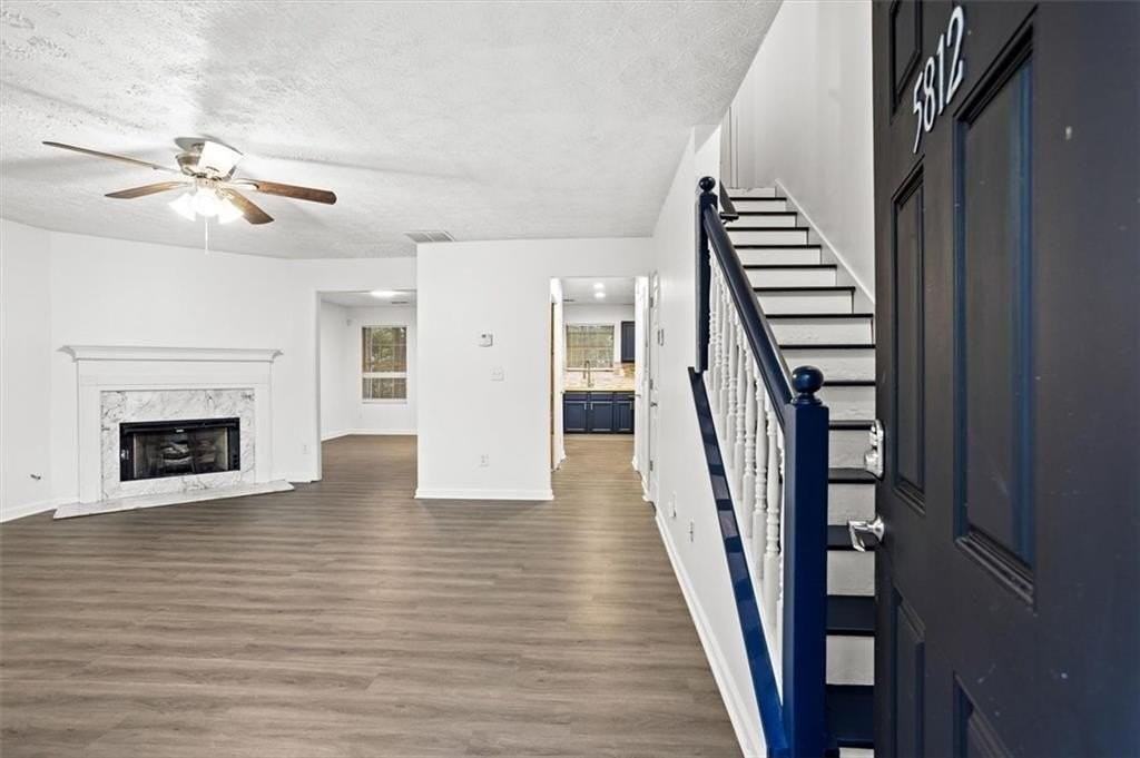 5812 Wind Gate Ln - Photo 5 of 8