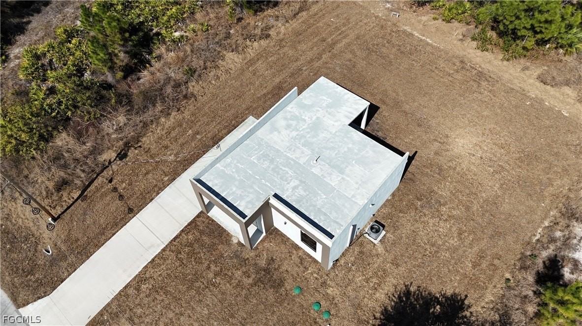 1135 Randletree St E - Photo 4 of 25