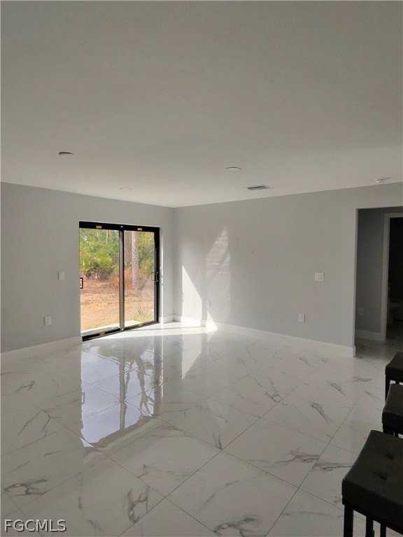 636 Eisenhower Blvd - Photo 6 of 13